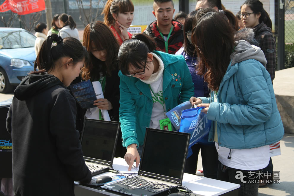 “Rock The Web!网罗新声代”校园推广之北京服装学院