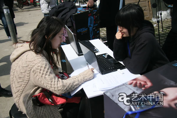 “Rock The Web！网罗新声代”南京林业大学报名现场