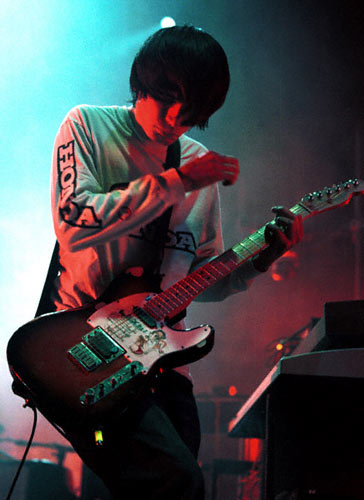 Jonny Greenwood（强尼·格林伍德）